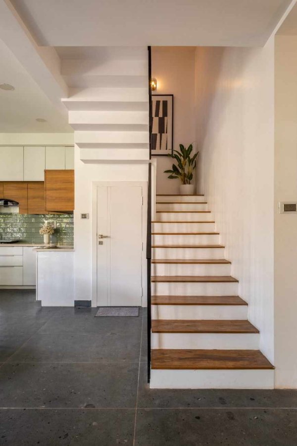 Image Title Goes Here