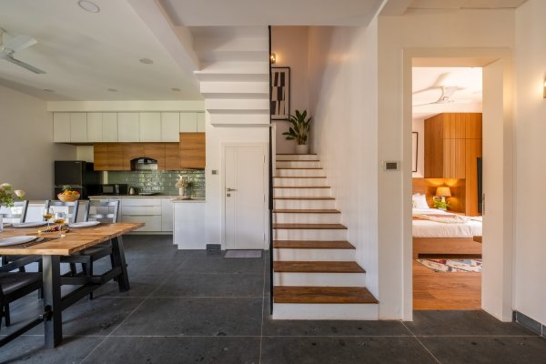 Image Title Goes Here