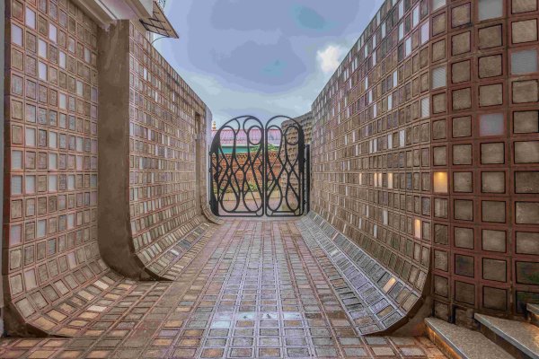 Image Title Goes Here